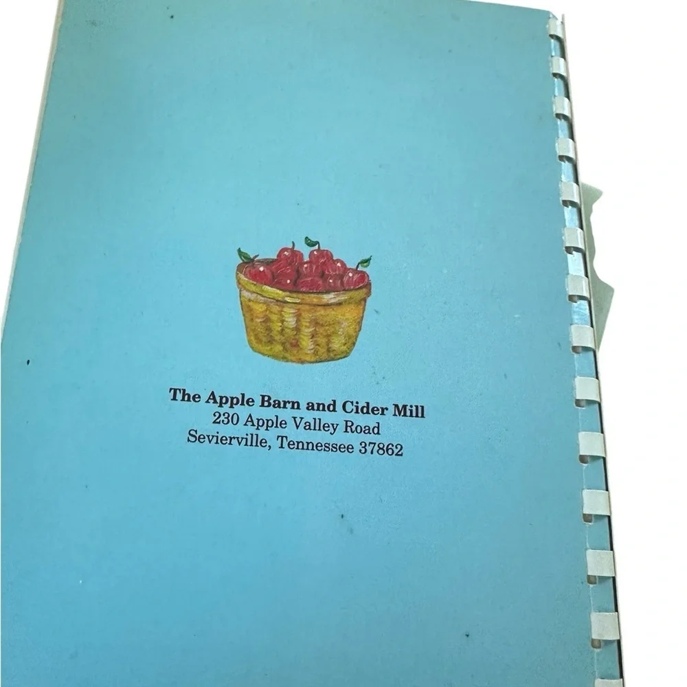 EUC The Apple Barn Cookbook
